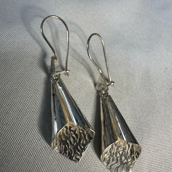 Vintage 80’s artisan Turkish silver earrings - Picture 7 of 10